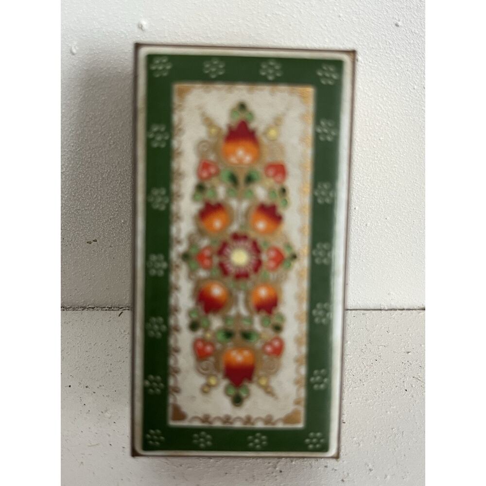 Set Of 4 Vintage Floral Design Metal And Porcelain Trinket/Pill Box - Picture 2 of 8